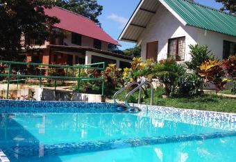 Rainforest Yasmin Hotel has Balcony rooms