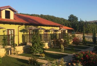 Agriturismo da Mamma has Balcony rooms