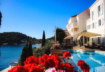 Hotel Bozica Dubrovnik Islands has Balcony rooms