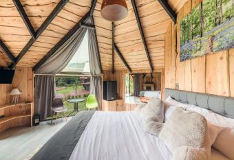 Hotel & Spa Escondite de la Monta  a has Balcony rooms