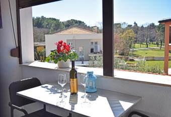 Apartmenthaus Mira Eldic has Balcony rooms