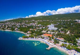 Hotel Omorika has Balcony rooms