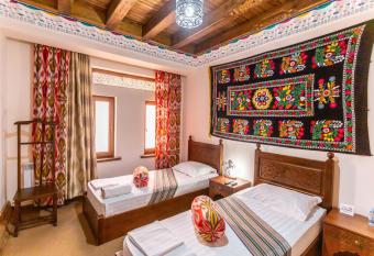 Rizo Boutique has Balcony rooms