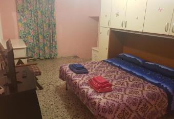 Nel Cuore di Gaeta allows 18 year olds to book a room