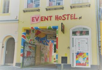 Event Hostel - Opole has Balcony rooms