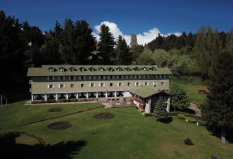 Gran Hotel Panamericano allows 18 year olds to book a room