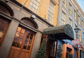 Quarter House Suites allows 18 year olds to book a room