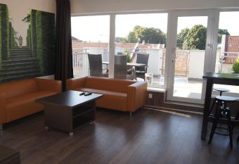 apartman Panorama has Balcony rooms