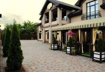 Hotel Restaurant Complex Roman S has Balcony rooms