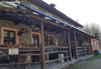 Agriturismo Volpe Golosa has Balcony rooms