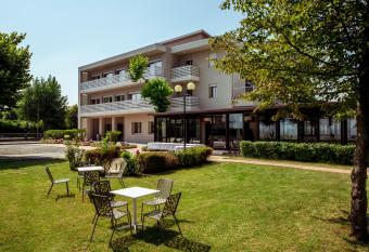 Hotel Stella del Benaco has Balcony rooms