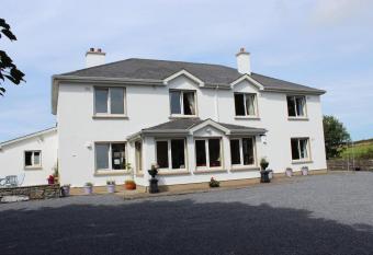 St. Catherines allows 18 year olds to book a room