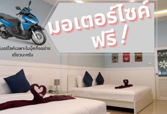 Blue Moon Samed has Balcony rooms