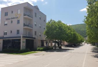 Hotel Villa Gabriel has Balcony rooms