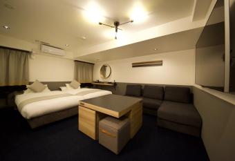 Hotel Cordia Osaka allows 18 year olds to book a room