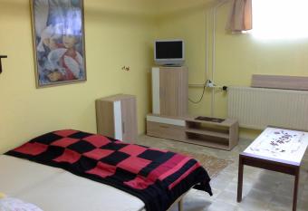 Utulny privat has Balcony rooms