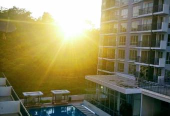 Wellsuits Bangi allows 18 year olds to book a room