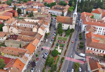 Korona Panzi   allows 18 year olds to book a room