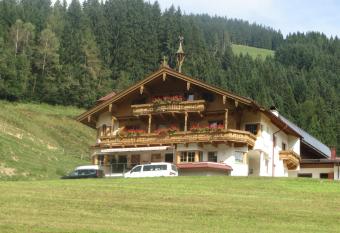 Ascherhof has Smoking/Balcony rooms