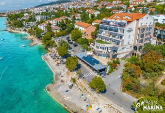 Hotel Marina has Balcony rooms