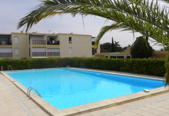 Sun & Sea Apart has Balcony rooms