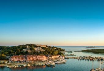 Maistra Select Riva Apartments has Balcony rooms