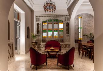 Maison d H  tes Dar Ennassim allows 18 year olds to book a room
