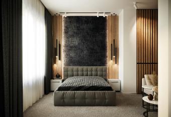 Privilege Suites by Central Park has rooms with a private hot tub