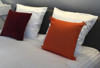 B-Square allows 18 year olds to book a room