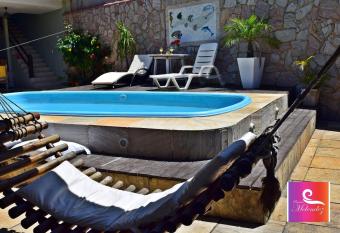 Pousada Melendez has Smoking/Balcony rooms