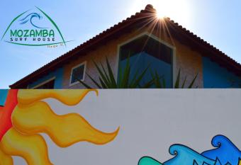 Mozamba Surf House has Smoking rooms