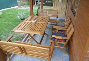 Apartm  n Relax-chatka a apartm  n has Balcony rooms