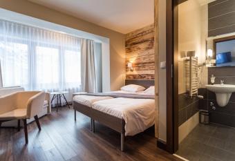 Walkowy Dwor has Balcony rooms