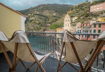 Lassu Apartment with View allows 18 year olds to book a room