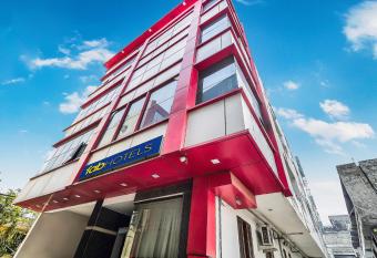 FabHotel Jindal Palace allows 18 year olds to book a room