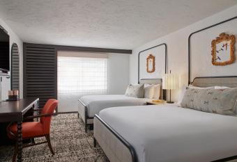 Palmoro House has Balcony rooms