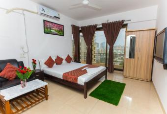 Aristo Hospitality Services Apartment, 1402,14th Floor has Balcony rooms