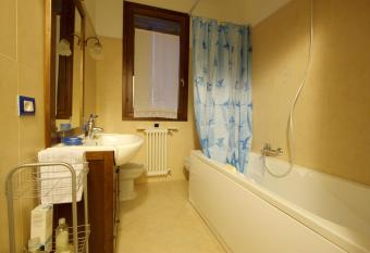 B&B Le Ragazze has Balcony rooms