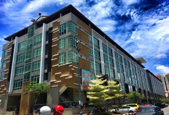 Staycity Apartments - Kota Bharu City Point allows 18 year olds to book a room
