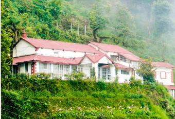 Beechwood Holiday Apartments has Balcony rooms