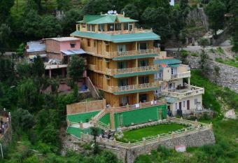 The Golden Peak, Hotel has Balcony rooms
