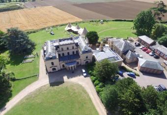 Moggerhanger Park, Moggerhanger allows 18 year olds to book a room