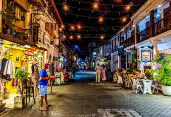 Southern Comforts - Galle Fort has Balcony rooms