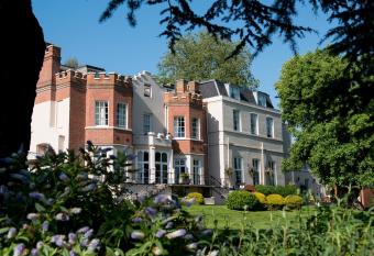 Taplow House Hotel & Spa allows 18 year olds to book a room