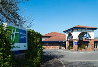 Holiday Inn Express Peterborough, an IHG Hotel allows 18 year olds to book a room