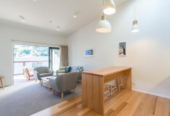 Kaiteriteri Reserve Apartments allows 18 year olds to book a room