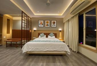 Hotel Apex International has Balcony rooms