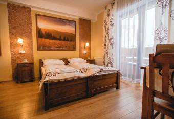 Dom Wczasowy Na Szczycie has Balcony rooms