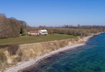 Strandhuset allows 18 year olds to book a room