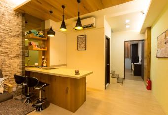 W Hostel allows 18 year olds to book a room